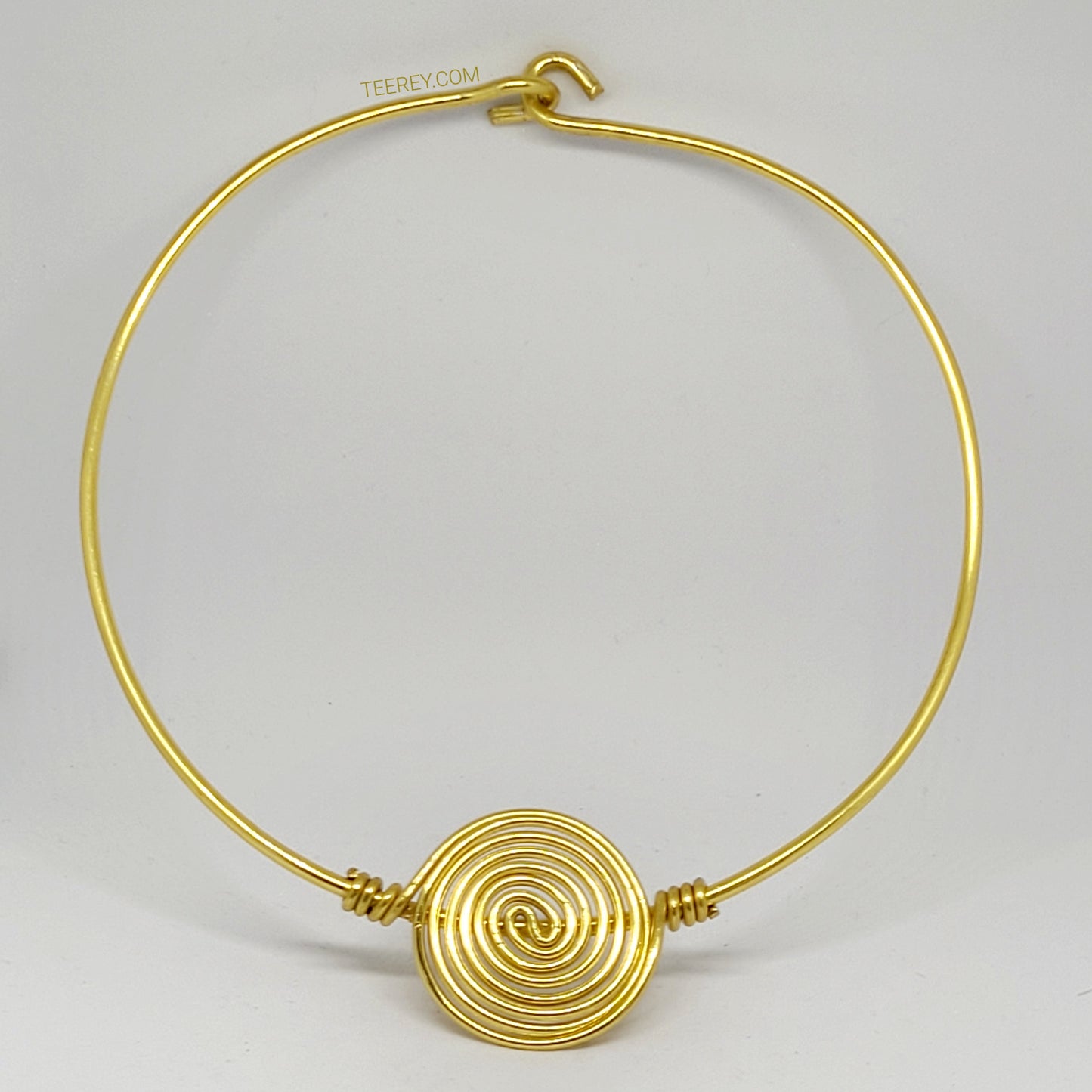 Hazel Twirl Necklace