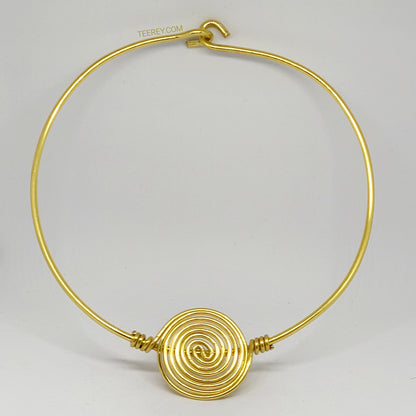 Hazel Twirl Necklace