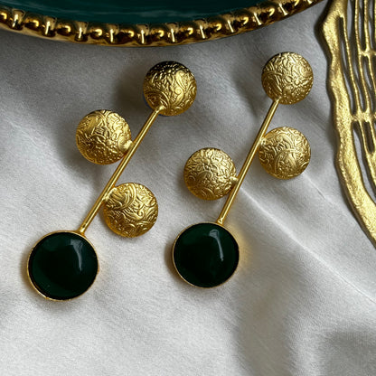 Barqin gold earrings