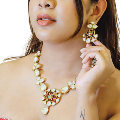 Tabaani Necklace Set