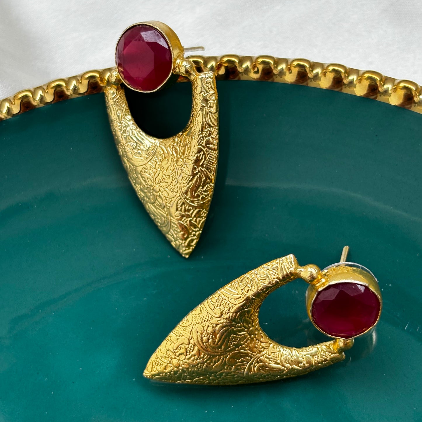 Roop gold earrings