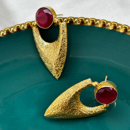 Roop gold earrings