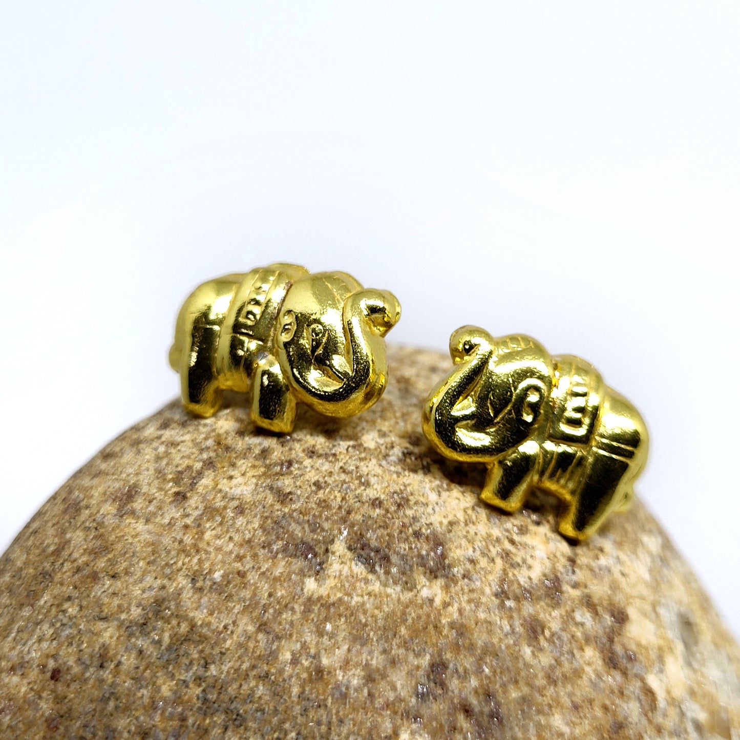 Gold TuskerStud Gold earrings