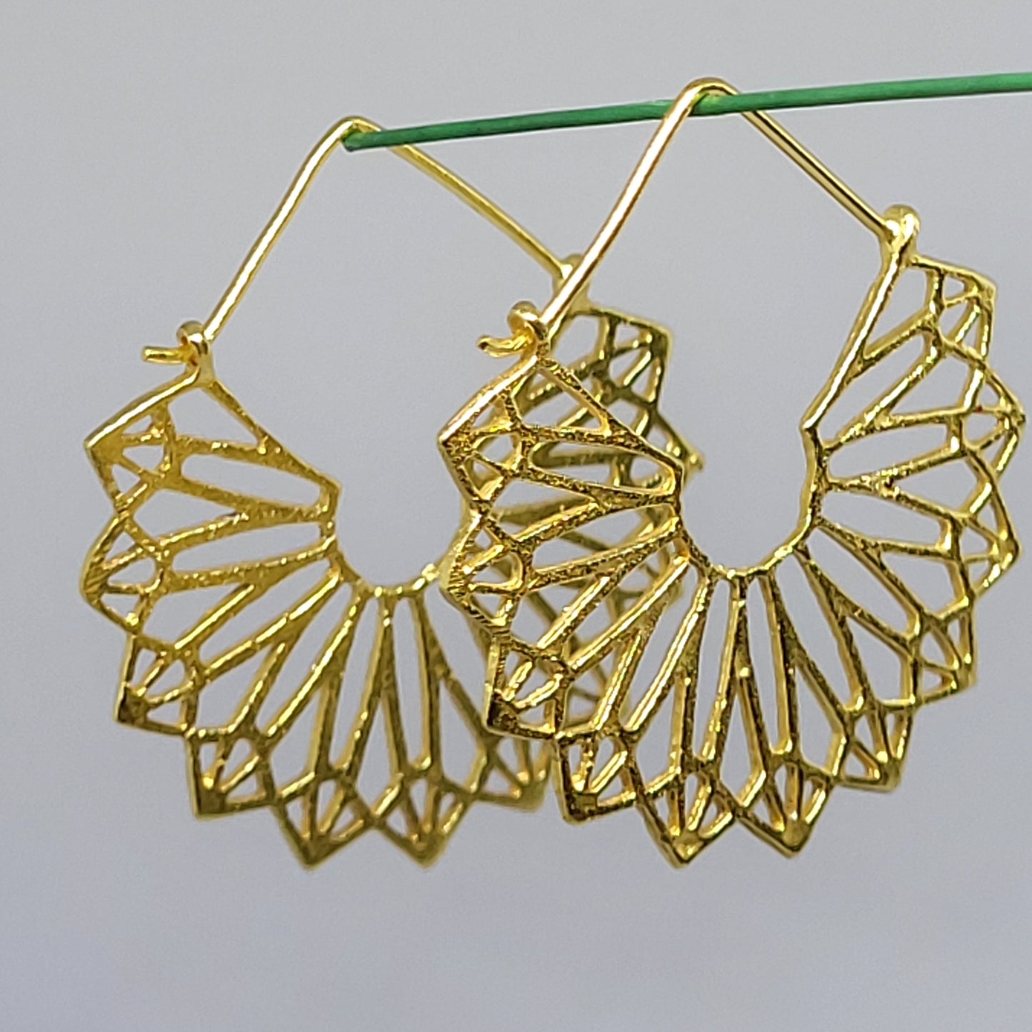 Glam Palm Gold Earrings