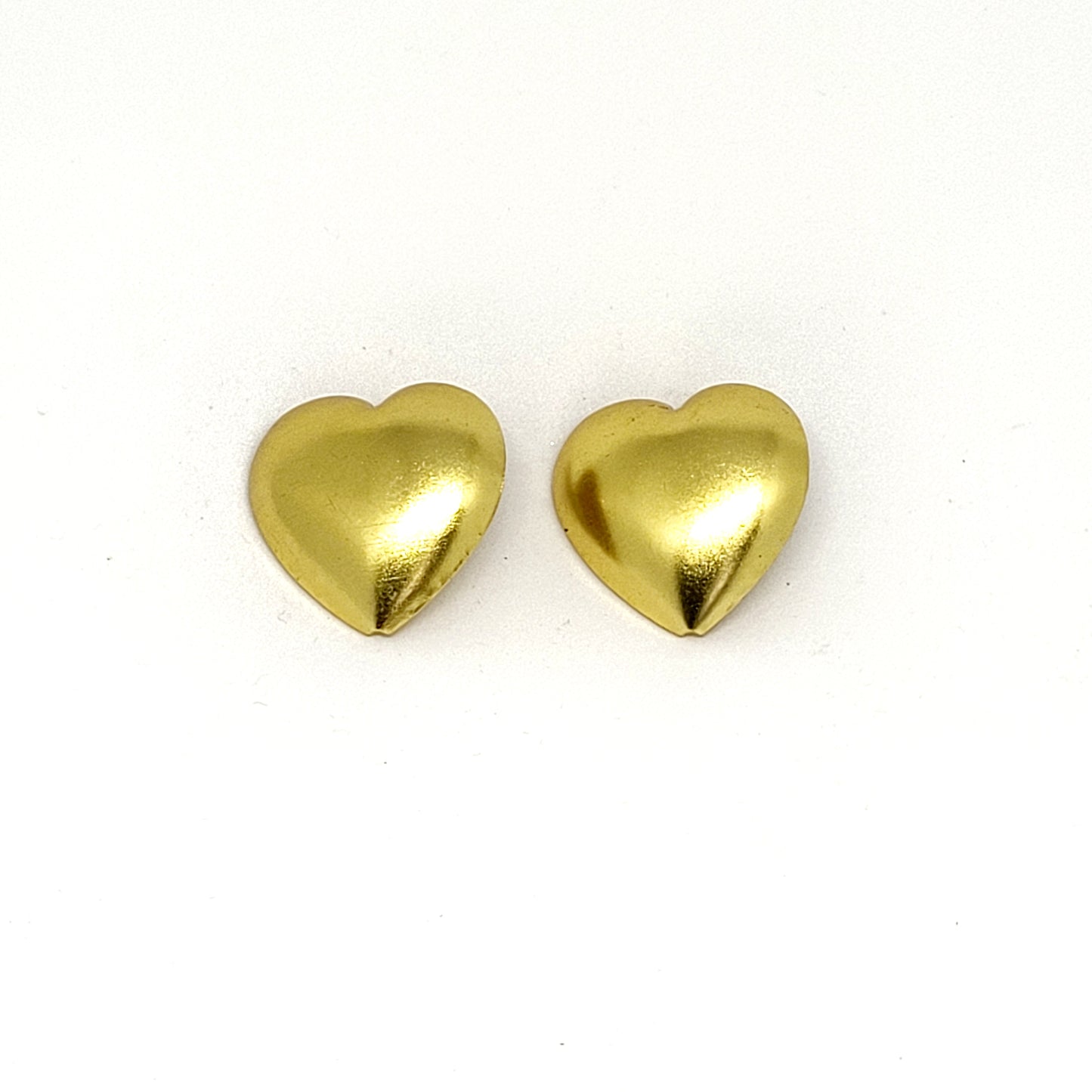 Glam HeartThrob Gold Earrings