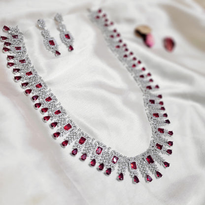 Red Mia Opera Necklace set