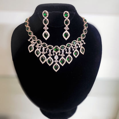 Emerald Folia Necklace set